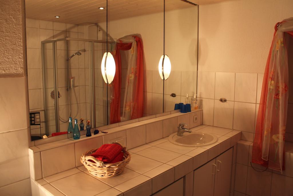 Landhaus Goldenes Kreuz Leutkirch im Allgäu Room photo